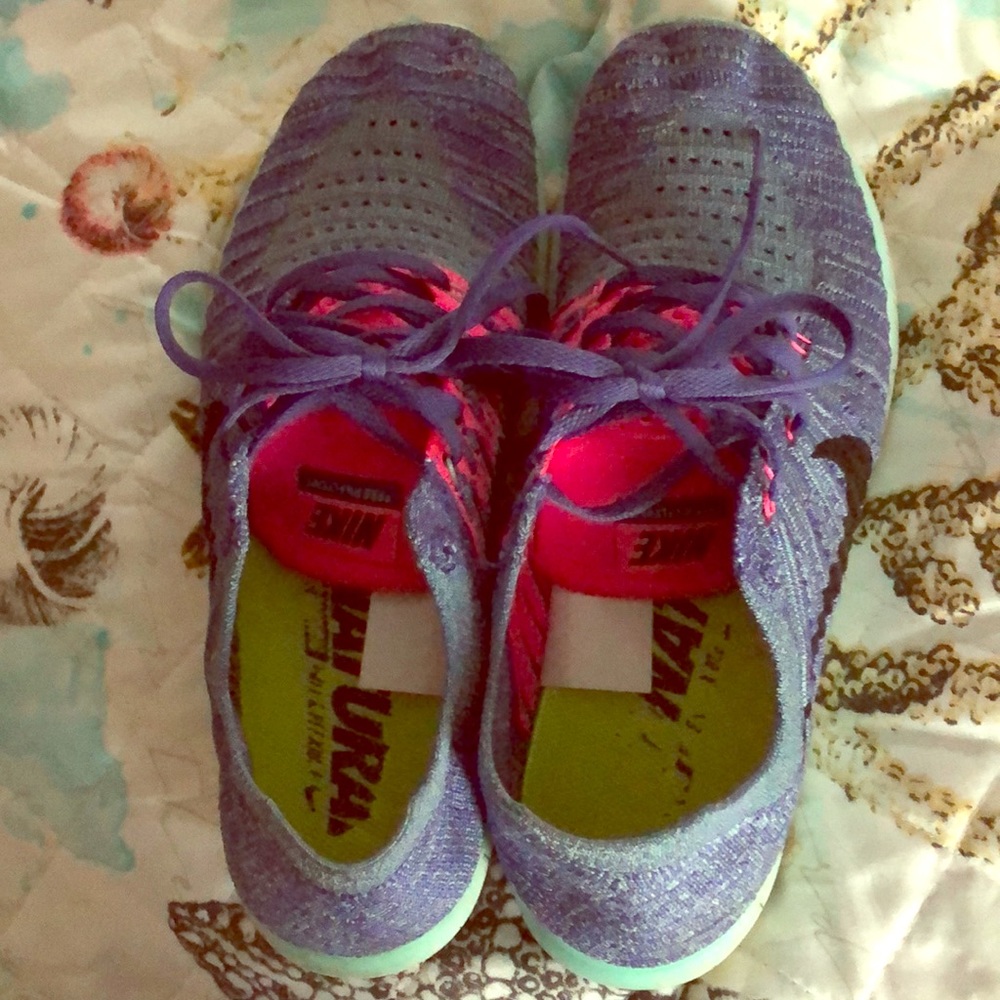 Nike Free RN Flyknit Sneakers